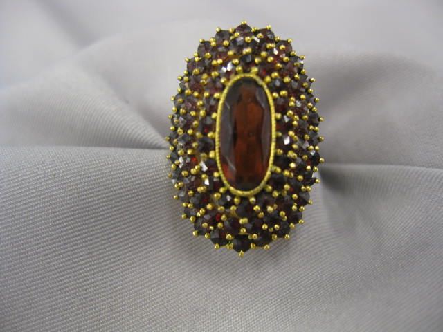 Garnet Ring tiers of gems in 10k