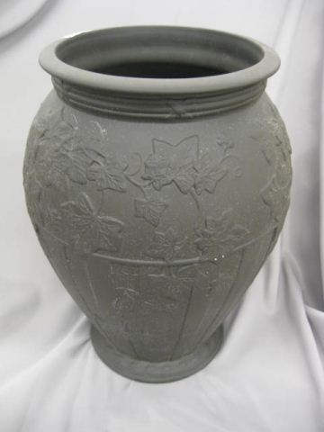 Wedgwood Basalt Pottery Vase ivy 14bade