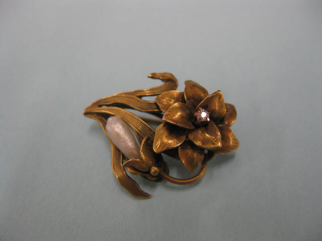 Victorian 14k Gold Floral Brooch 14bb17