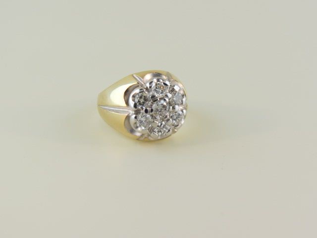 Diamond Man's Ring 7 round diamonds