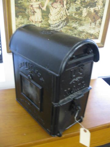 Cast Iron Mailbox