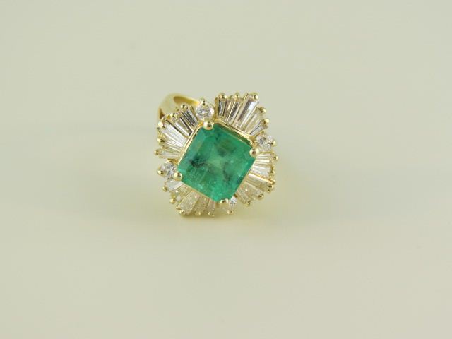 Emerald Diamond Ring 4 70 carat 14bfaa