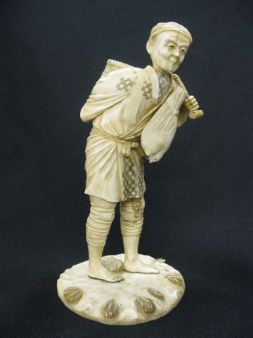 Chinese Carved Ivory Figurine of 14bfca