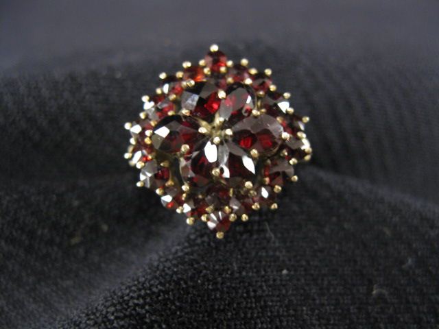 Garnet Ring cluster of rich gems 14c05d