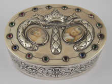 A French silver oval box the lid 149c10