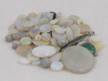 A quantity of loose polished opals 149d99