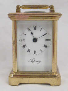 A miniature carriage clock retailed 149e1d