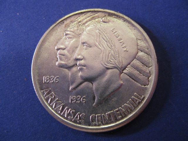 1935-D Arkansas Centennial Commemorativehalf