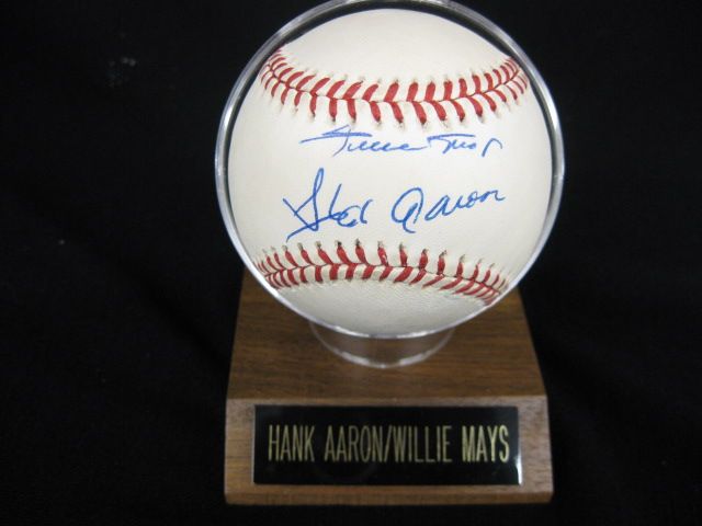 Hank Aaron Willie Mays Autographed 14a00d