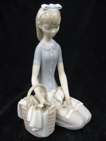 Lladro Porcelain Figurine Girl 14a21a