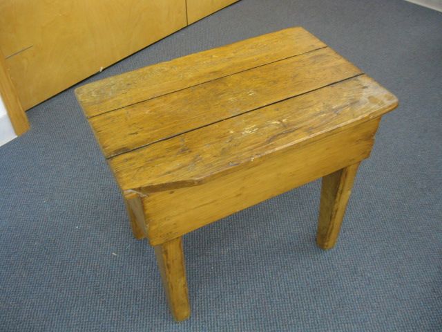 Pine Country Side Table.