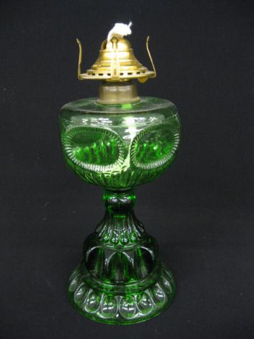 Victorian Green Glass Oil Lamp 14a2f8