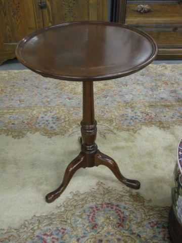 Mahogany Table tri-footed round top