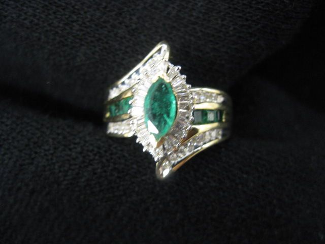 Emerald Diamond Ring marquis 14a3ef