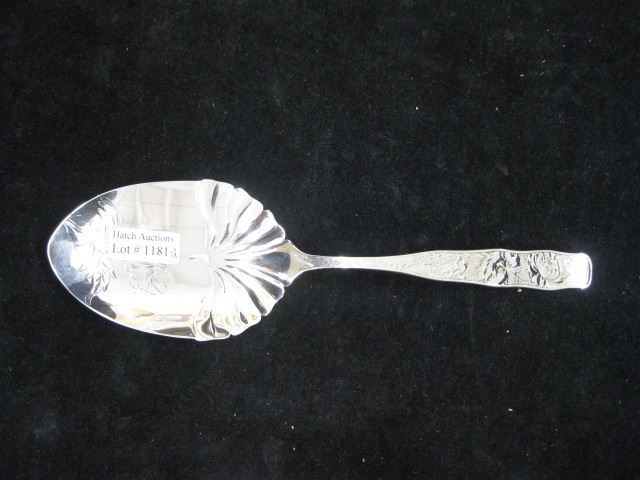 Towle Victorian Sterling Pie or 14a489