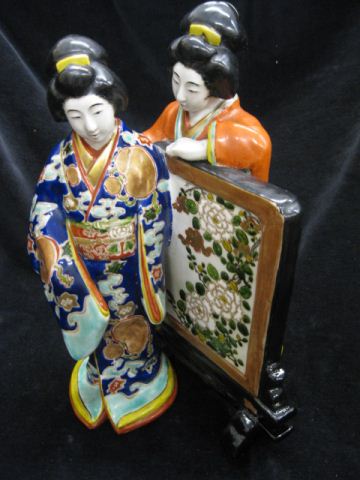 Japanese Porcelain Figurine of 14a497