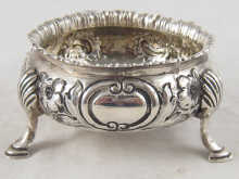 A Victorian silver cauldron salt 14a64c