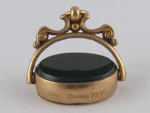 A hallmarked 9 carat gold bloodstone 14a691