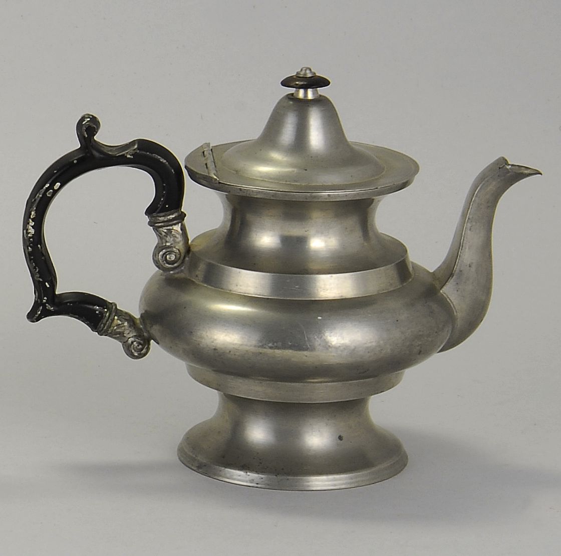 ANTIQUE AMERICAN PEWTER TEAPOT19th 14a8f0