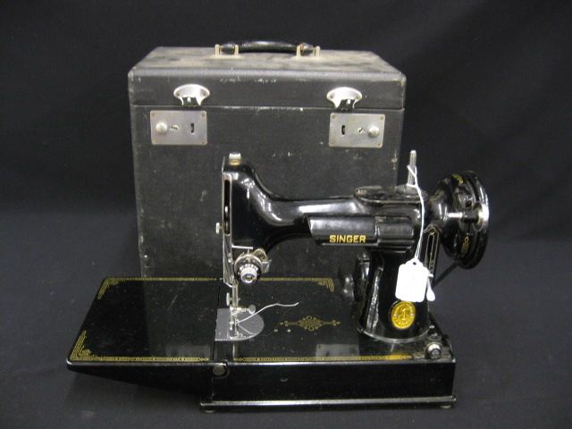 Singer Featherweight Sewing Machine