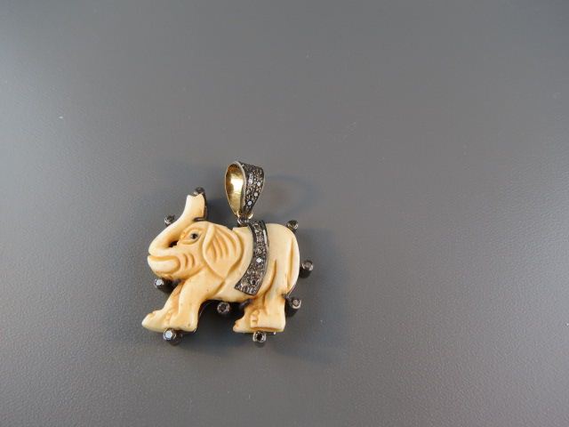 Diamond & Ivory Pendant figural elephant