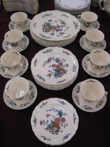 40 pc. Wedgwood ''Williamsburg