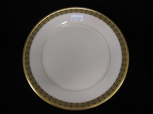 8 Lenox Porcelain Dinner Plates 14d377