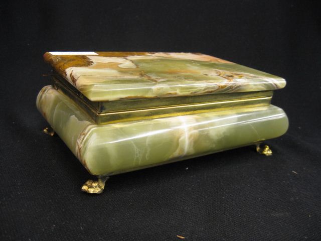 Onyx Dresser Box brass feet trim 14d435