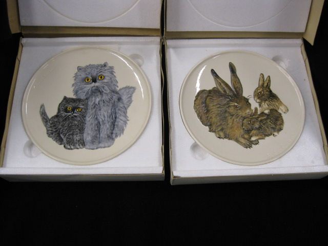 2 Goebel Plates rabbit kitten 14d58e