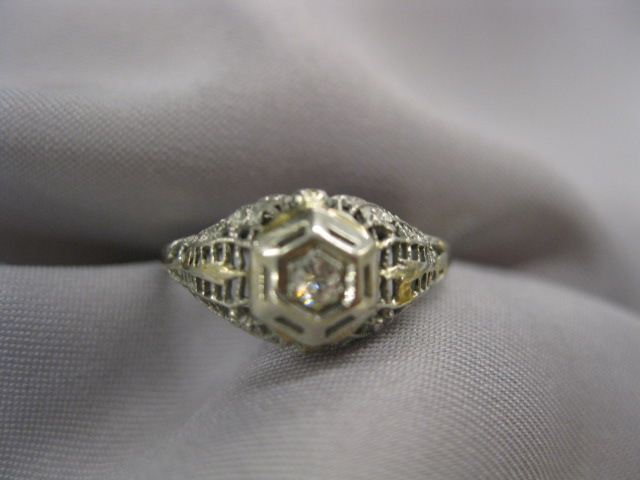 Diamond Ring small diamond in antique 14d590