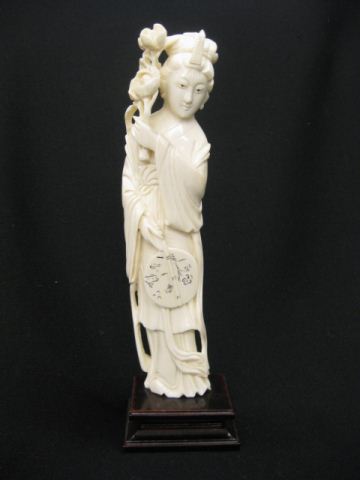 Chinese Carved Ivory Figurine of 14d66d