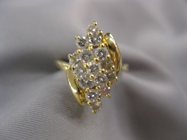 Diamond Ring 15 round diamonds 14d675