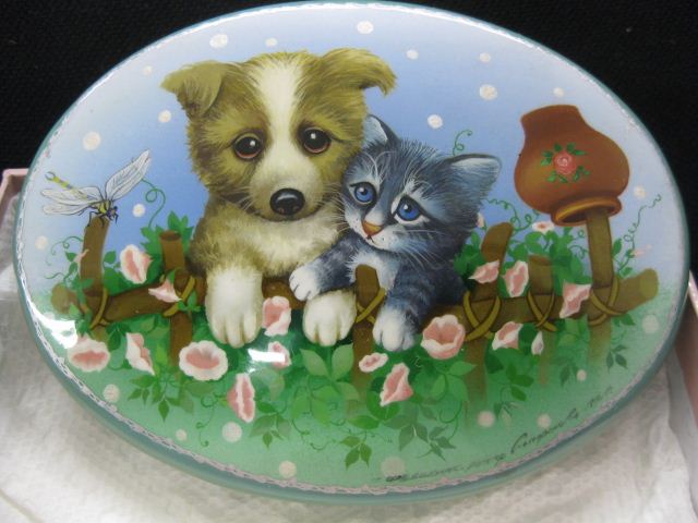 Russian Lacquerware Box puppy  14d745