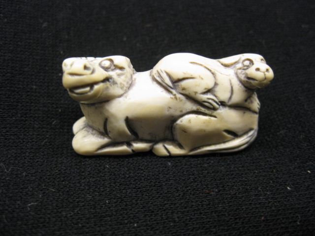 Carved Ivory Netsuke of Foo Dog & Pup