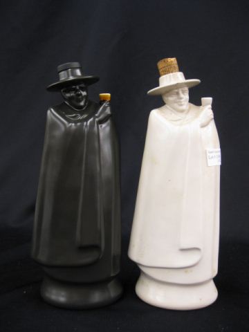 2 Wedgwood Pottery Figural Decanters 14d834