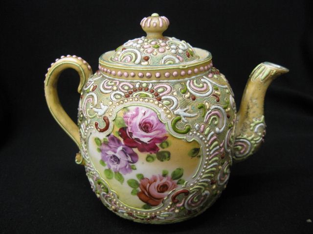 Japanese Moriage Porcelain Teapot 14d86c