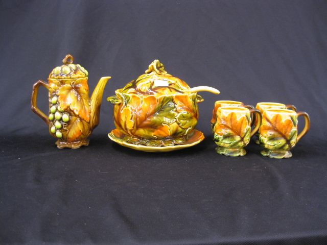 Pottery Soup Tureen together with4 mugs
