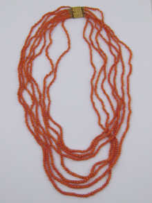 A seven strand graduated coral