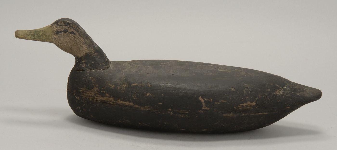 HOLLOW-CARVED BLACK DUCK DECOYFrom