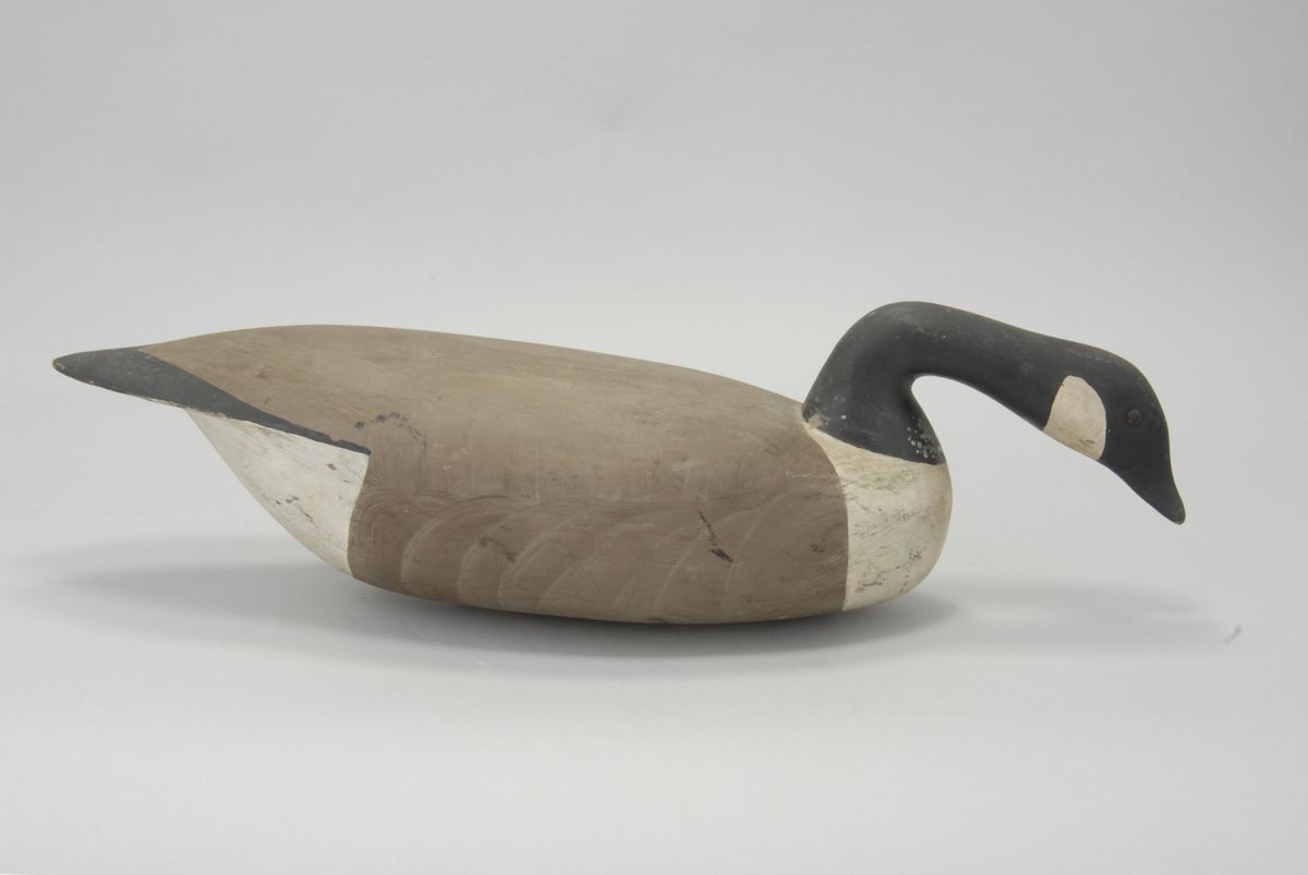 HOLLOW-CARVED CANADA GOOSEFrom New Jersey.