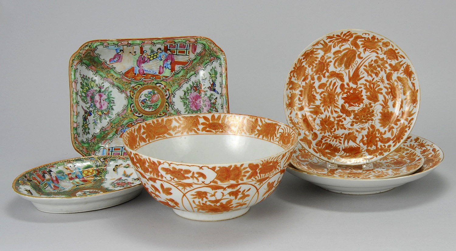 SIX PIECES OF CHINESE EXPORT PORCELAINRose 14dc04