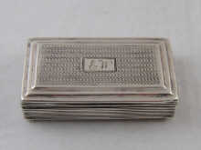 A Georgian silver snuff box with 14dee1