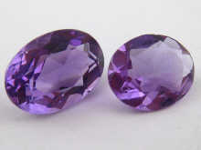 Two loose polished amethysts weight 14e0ff