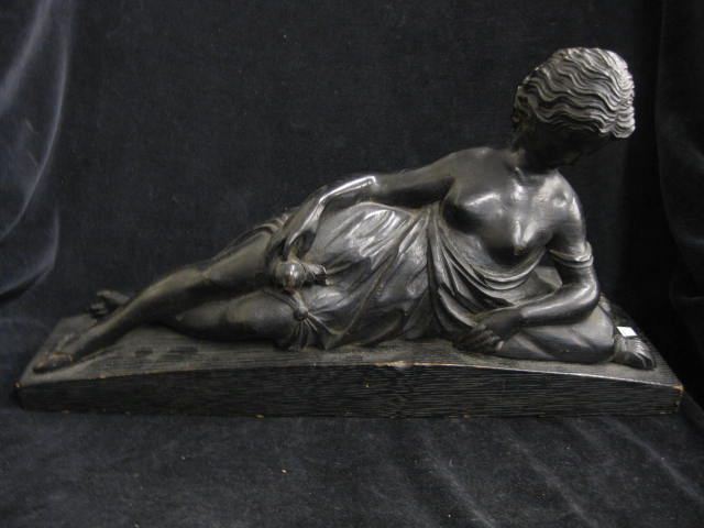 19th Century Carved Wooden Figurine 14e1e2