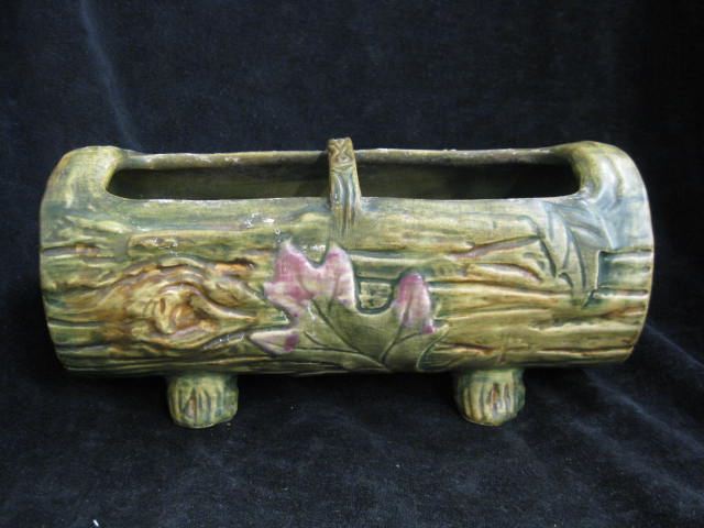 Weller ''Woodcraft'' Art Pottery