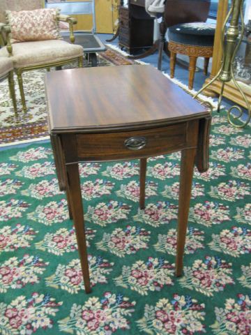 Hubbell Mahogany Dropside Table 14e359