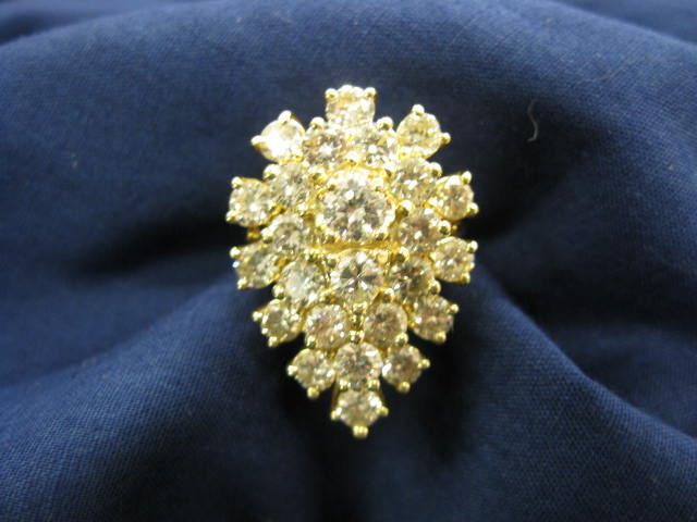 Diamond Ring pear shape cluster of 25