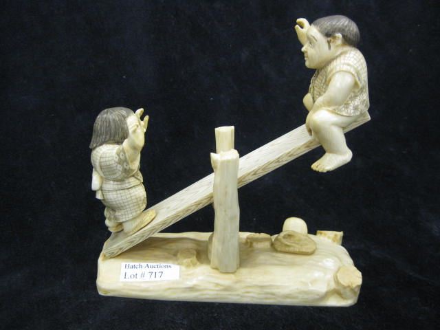 Chinese Carved Ivory Figurine of 14e54b