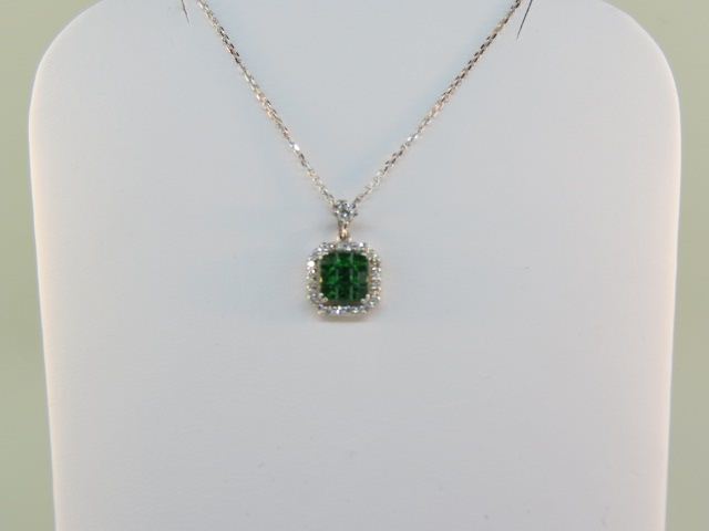 Tsavorite Garnet Diamond Pendant 14c125