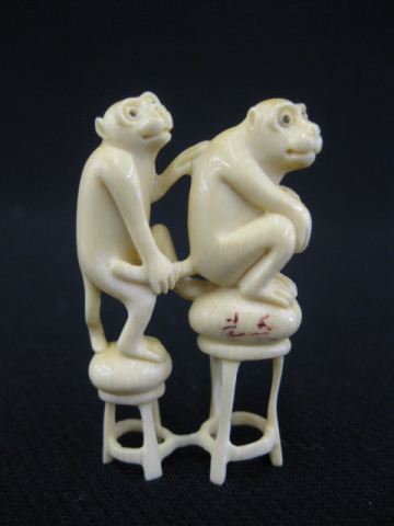 Carved Ivory Netsuke two monkies 14c1d0